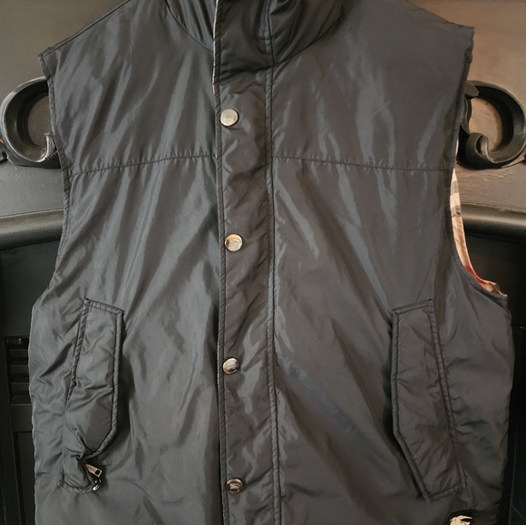 Burberry reversible puffer vest w/hood XXL - Picture 3 of 14